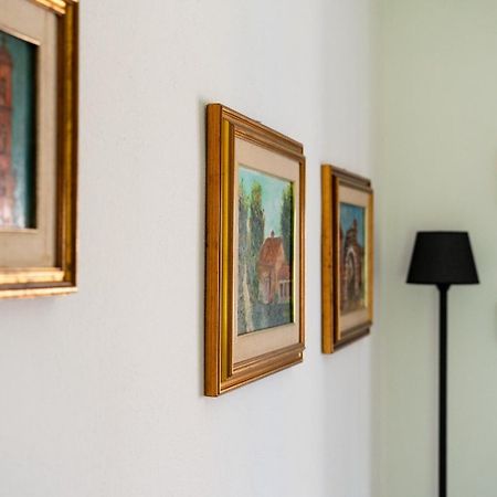 Appartamento In Centro Тортолі Екстер'єр фото